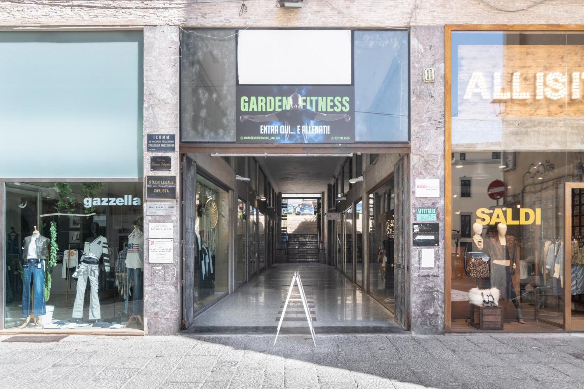 Casa Vacanza Angelina Via Mercanti Centro Storico 살레르노 외부 사진