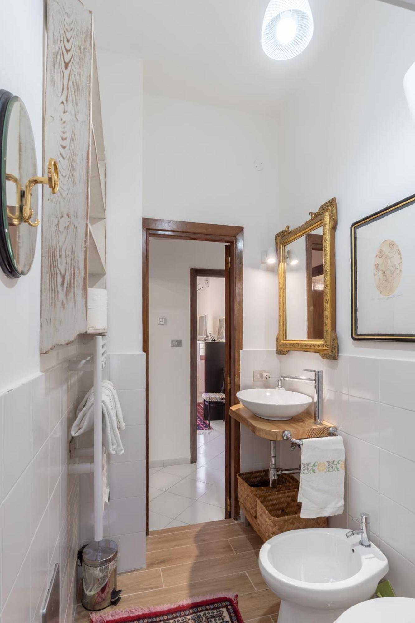 Casa Vacanza Angelina Via Mercanti Centro Storico 살레르노 외부 사진